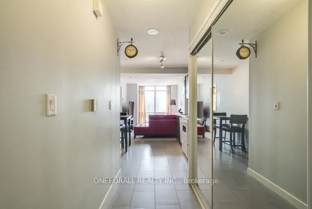 Front of Unit 2315, 15 Fort York Boulevard