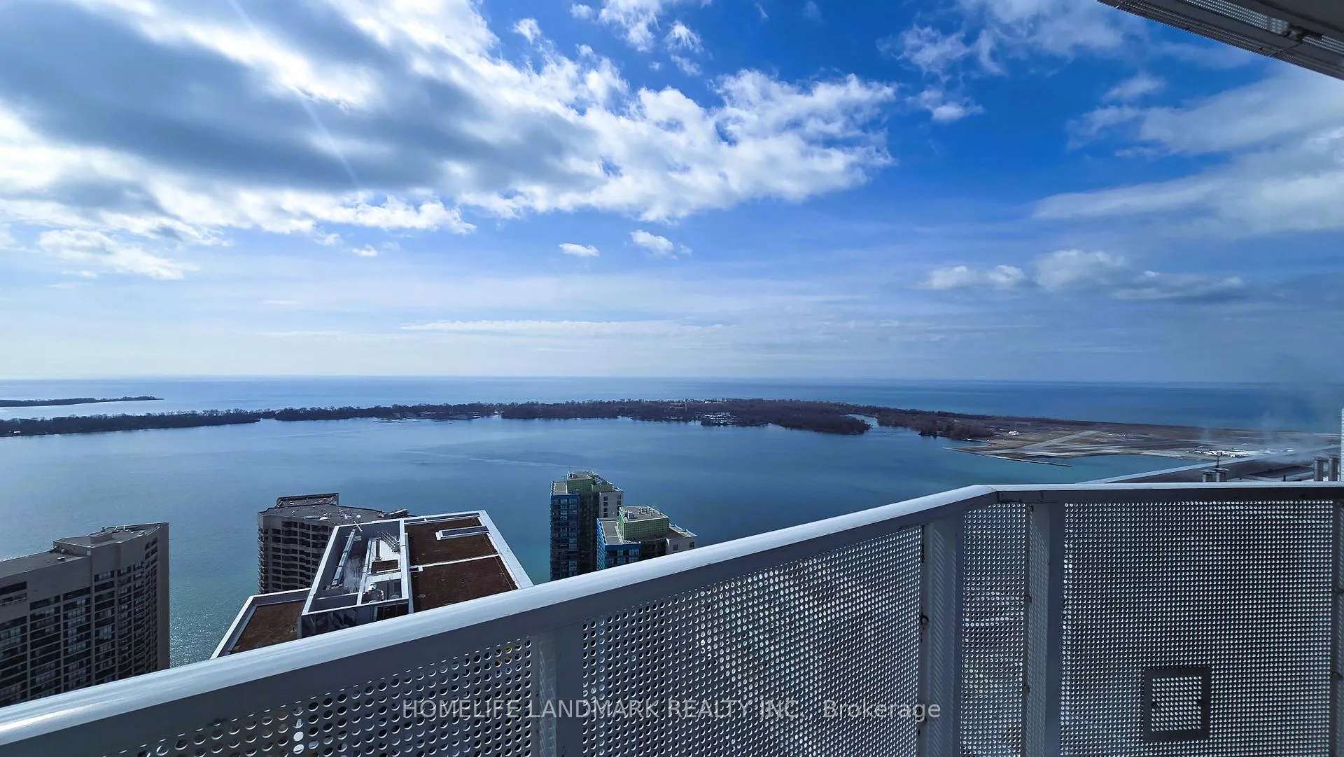 Photo 2 of Unit 5509, 100 Harbur Street, Toronto, Waterfront Communities — HOMEH