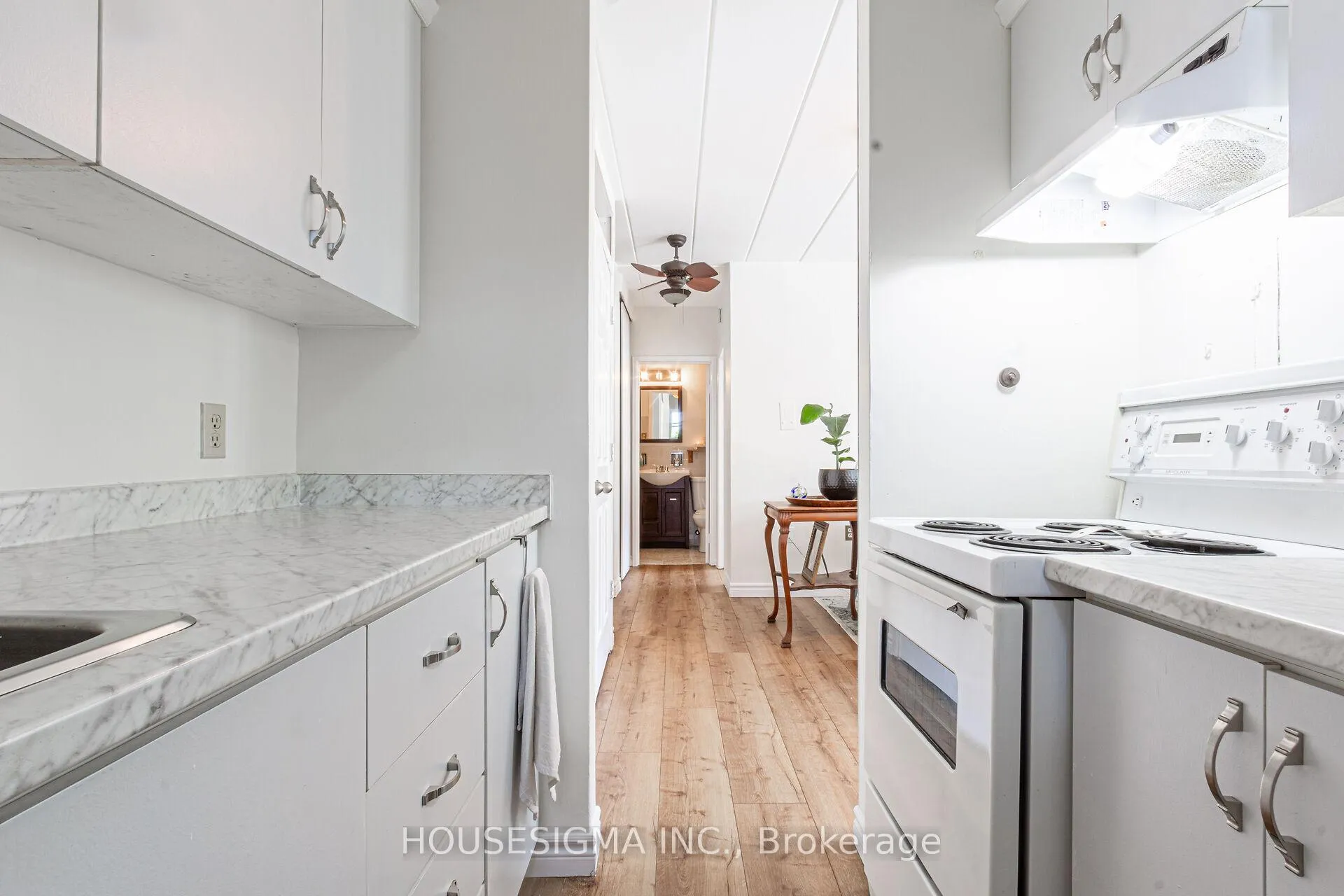 Photo 8 of Unit 307, 107 St. Joseph's Drive, Hamilton, Corktown — HOMEH