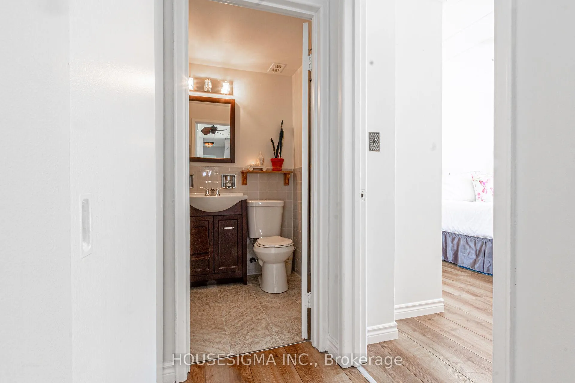 Photo 11 of Unit 307, 107 St. Joseph's Drive, Hamilton, Corktown — HOMEH