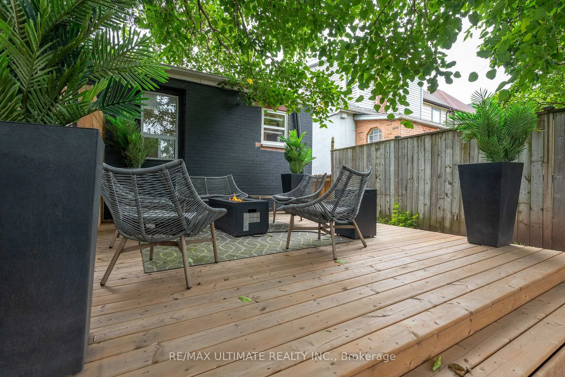 Photo 6 of 67 Glendale Avenue N, Hamilton, Crown Point — HOMEH
