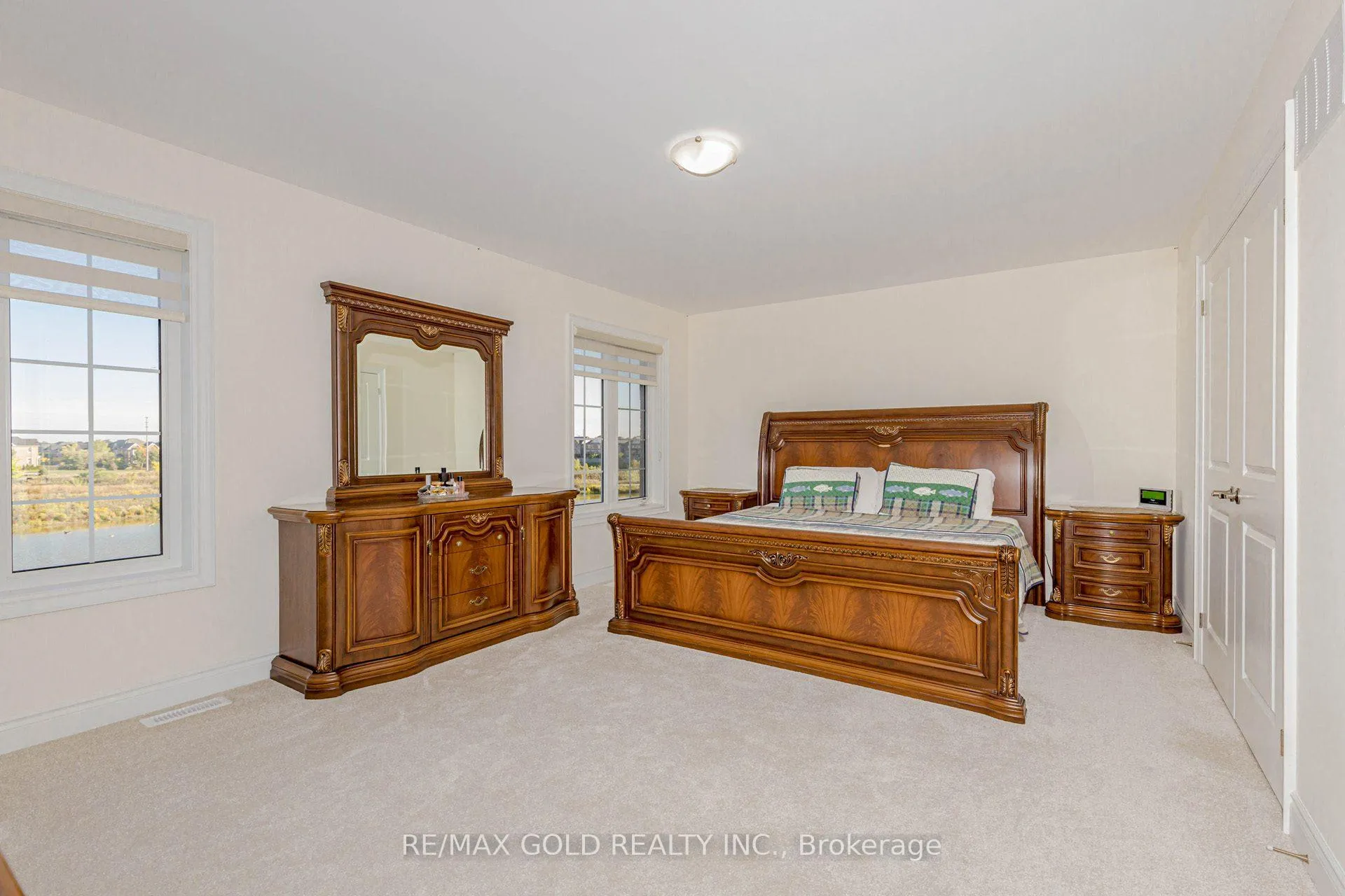 Photo 26 of 32 Claremount Drive, Welland, Prince Charles — HOMEH