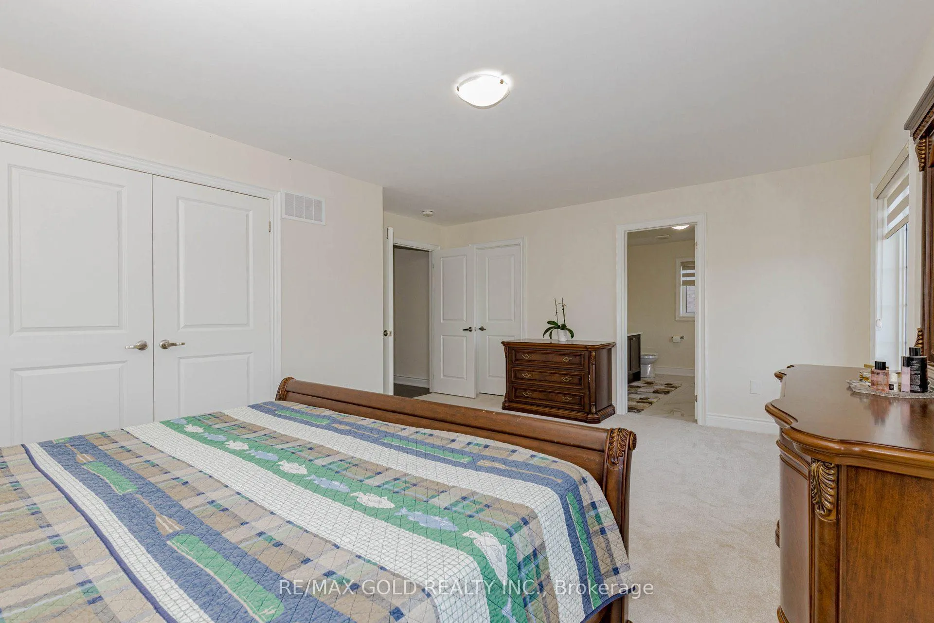 Photo 28 of 32 Claremount Drive, Welland, Prince Charles — HOMEH