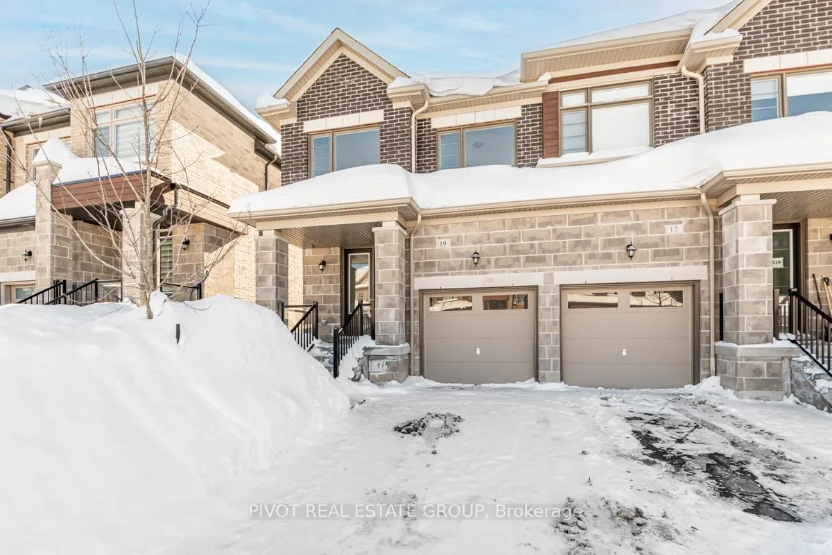 Photo 3 of 19 Daffodil Road, Springwater, Midhurst — HOMEH