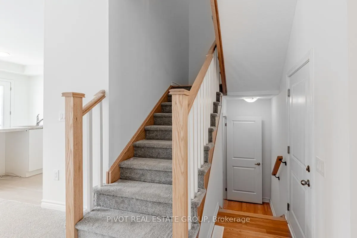 Photo 10 of 19 Daffodil Road, Springwater, Midhurst — HOMEH
