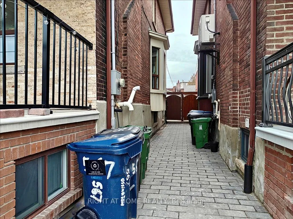 Photo 2 of Unit Lower, 567 Ossington Avenue, Toronto, Palmerston-Little Italy — HOMEH
