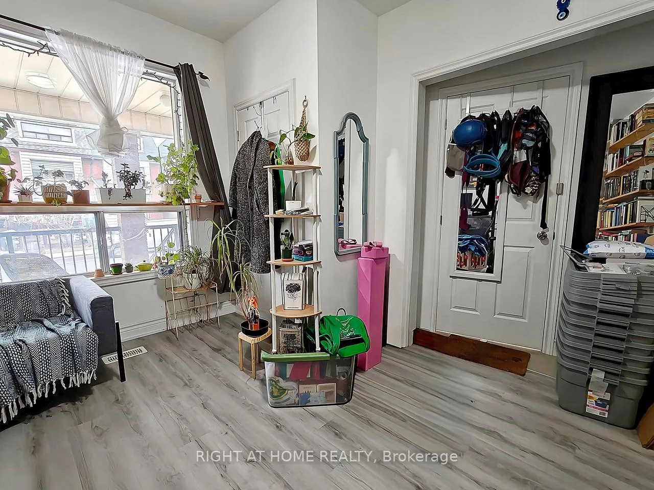 Photo 9 of Unit Lower, 567 Ossington Avenue, Toronto, Palmerston-Little Italy — HOMEH