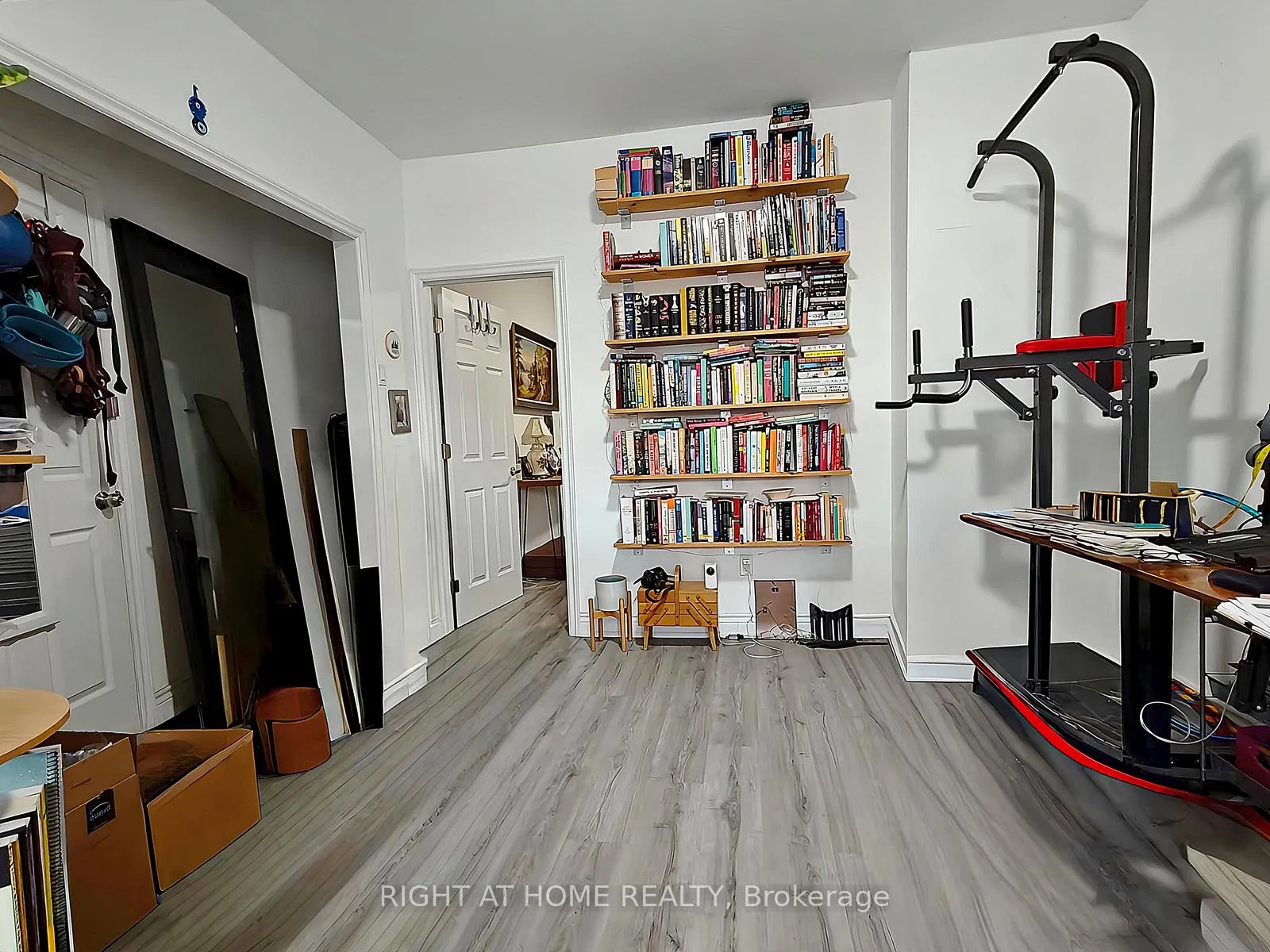 Photo 10 of Unit Lower, 567 Ossington Avenue, Toronto, Palmerston-Little Italy — HOMEH