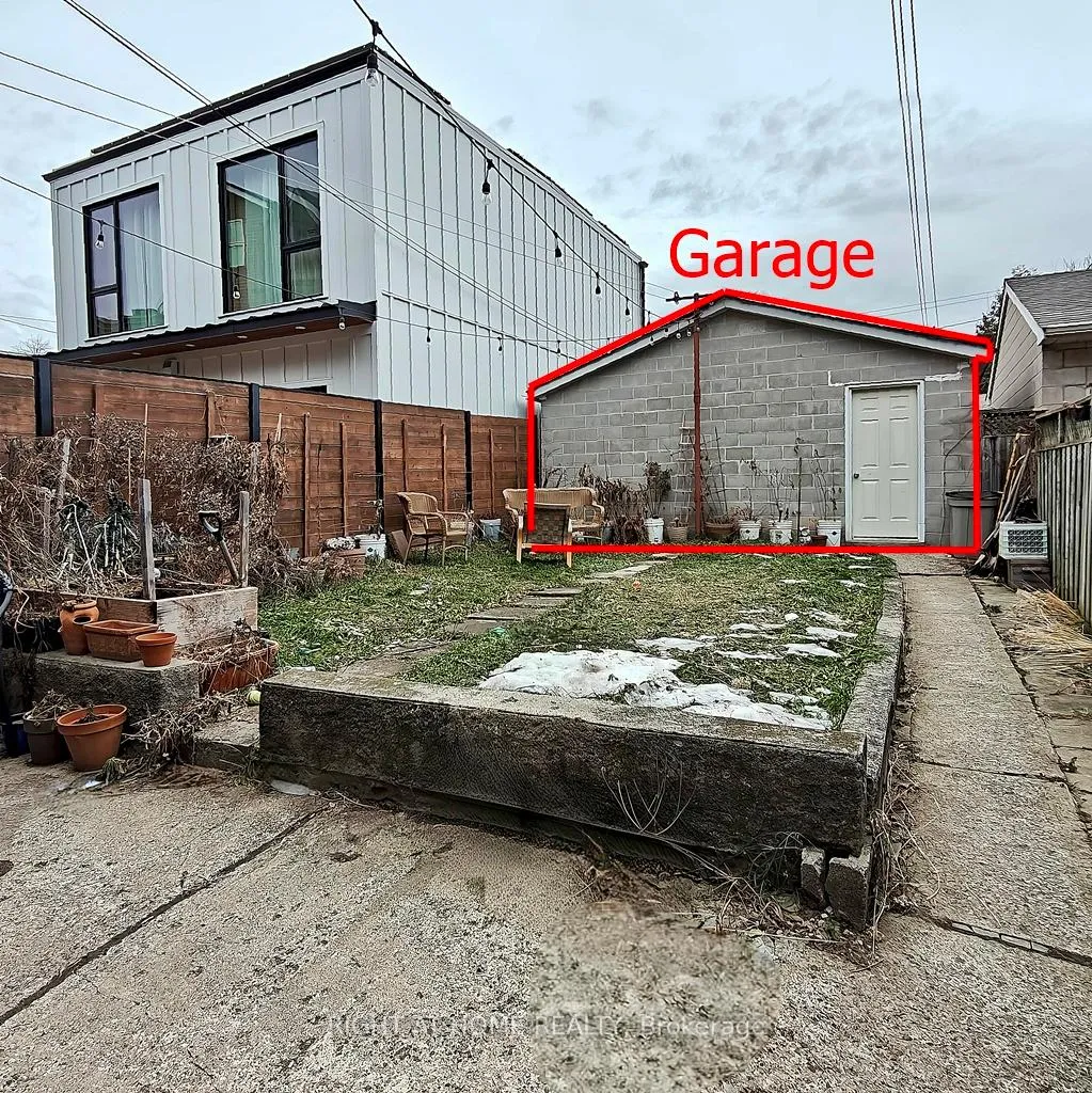 Photo 17 of Unit Lower, 567 Ossington Avenue, Toronto, Palmerston-Little Italy — HOMEH