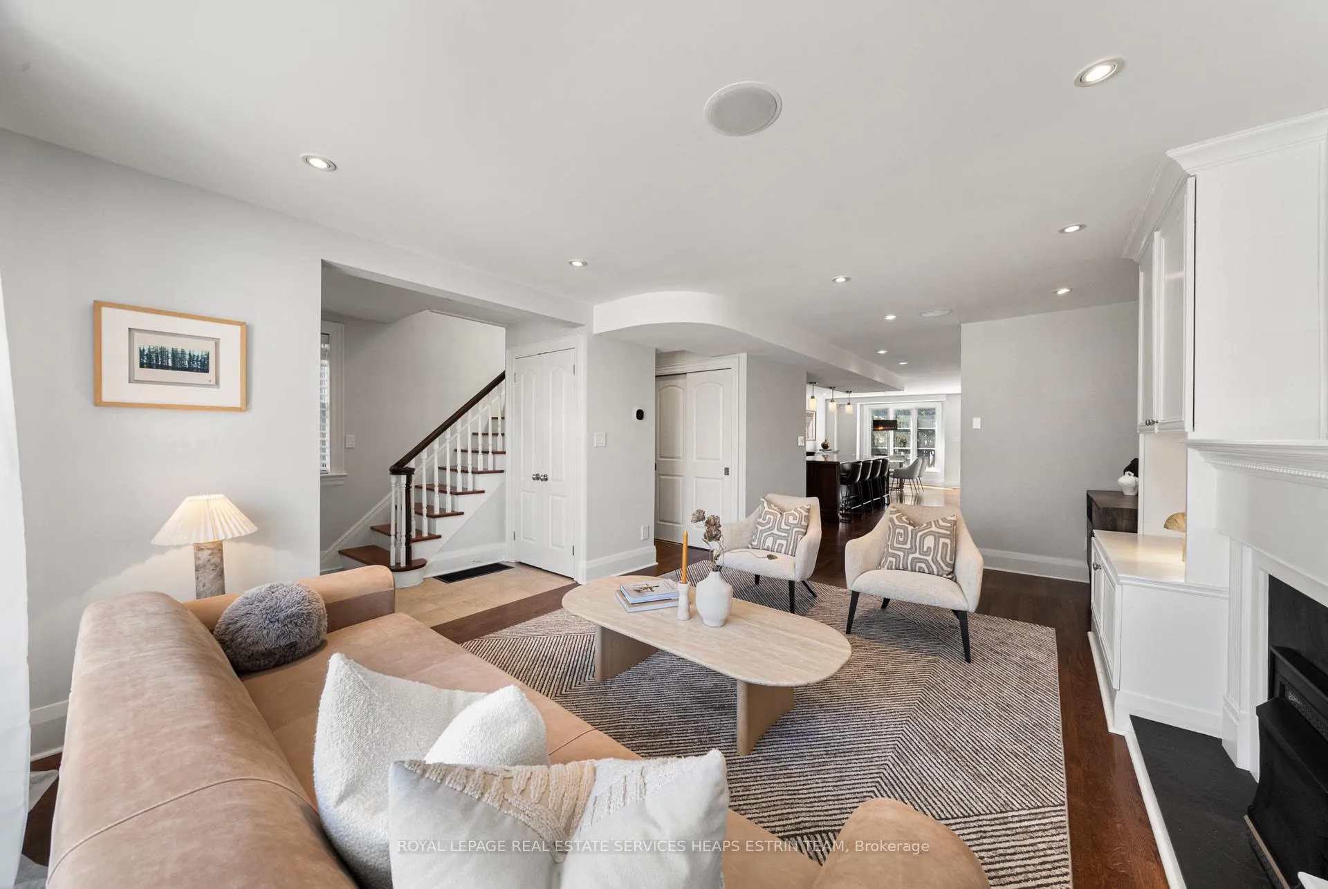 Photo 4 of 208 Hanna Road, Toronto, Leaside — HOMEH