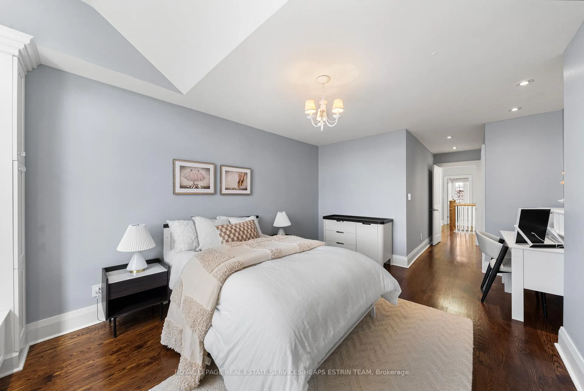 Photo 22 of 208 Hanna Road, Toronto, Leaside — HOMEH