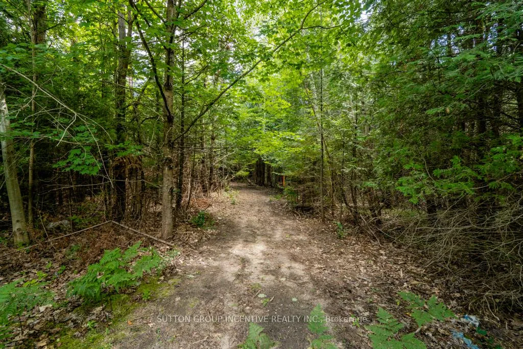 Photo 10 of 5349 30th Side Road, Essa, Rural Essa — HOMEH