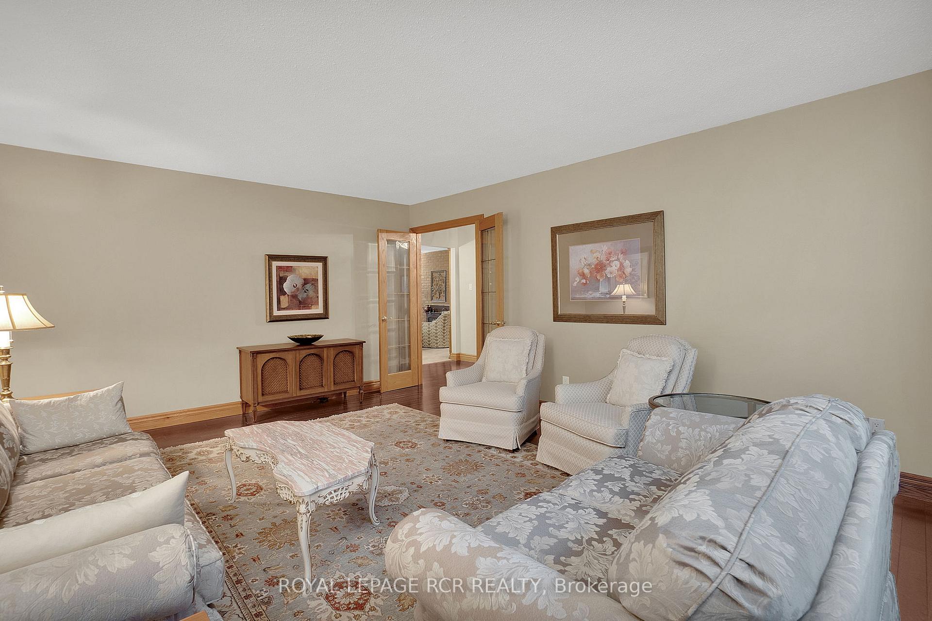 Photo 10 of 10989 Halls Lake Side Road, Caledon, Palgrave — HOMEH