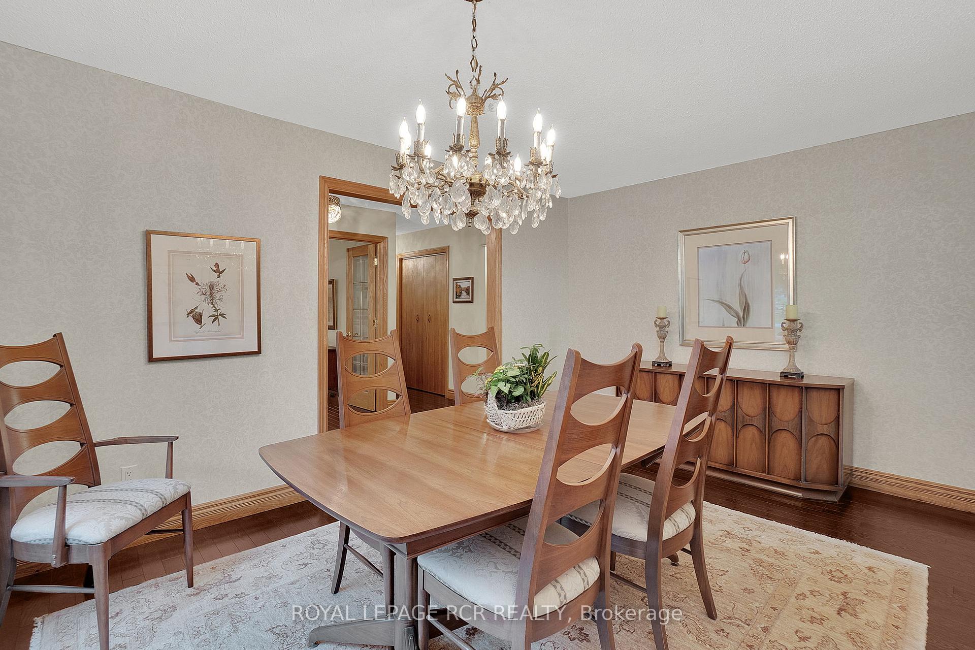 Photo 6 of 10989 Halls Lake Side Road, Caledon, Palgrave — HOMEH
