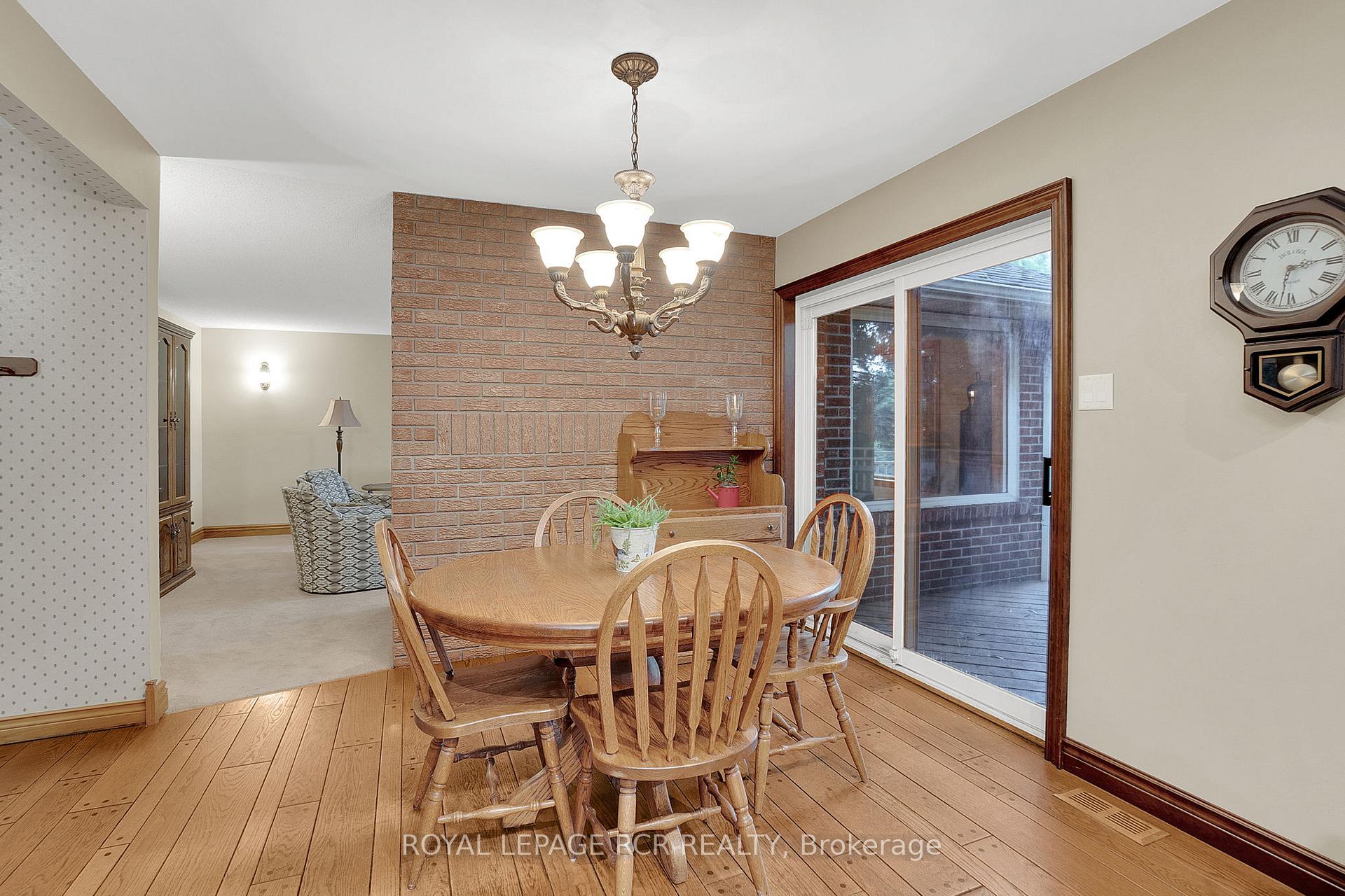 Photo 39 of 10989 Halls Lake Side Road, Caledon, Palgrave — HOMEH