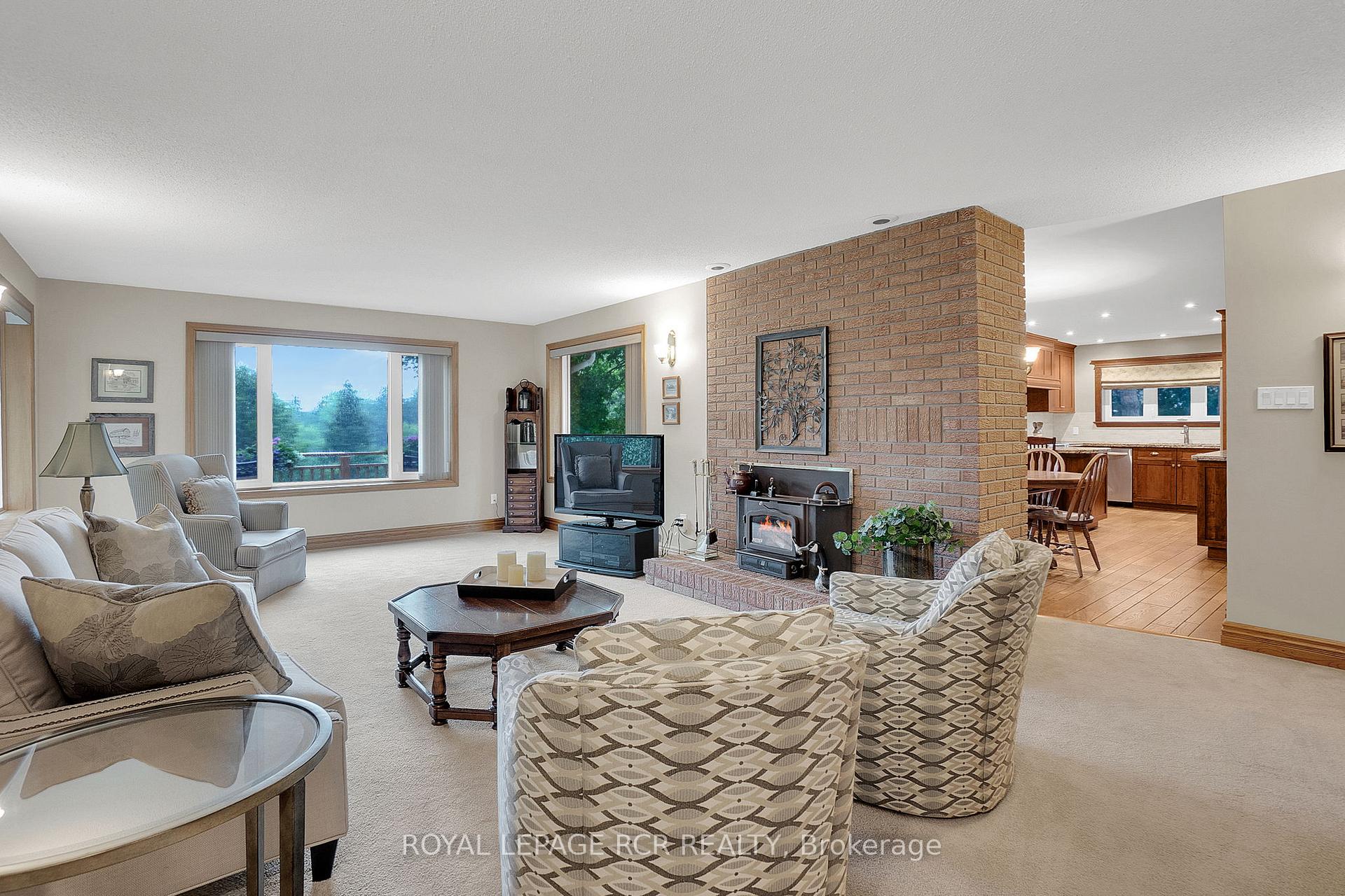 Photo 40 of 10989 Halls Lake Side Road, Caledon, Palgrave — HOMEH