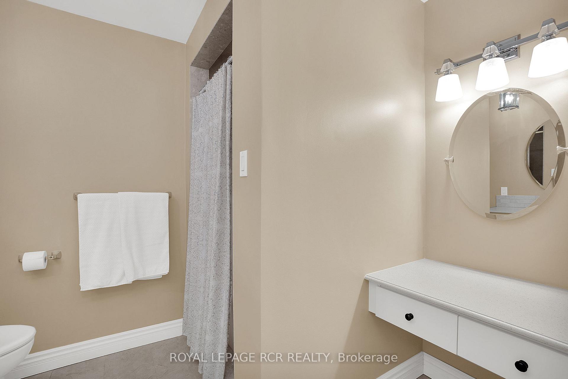 Photo 17 of 10989 Halls Lake Side Road, Caledon, Palgrave — HOMEH