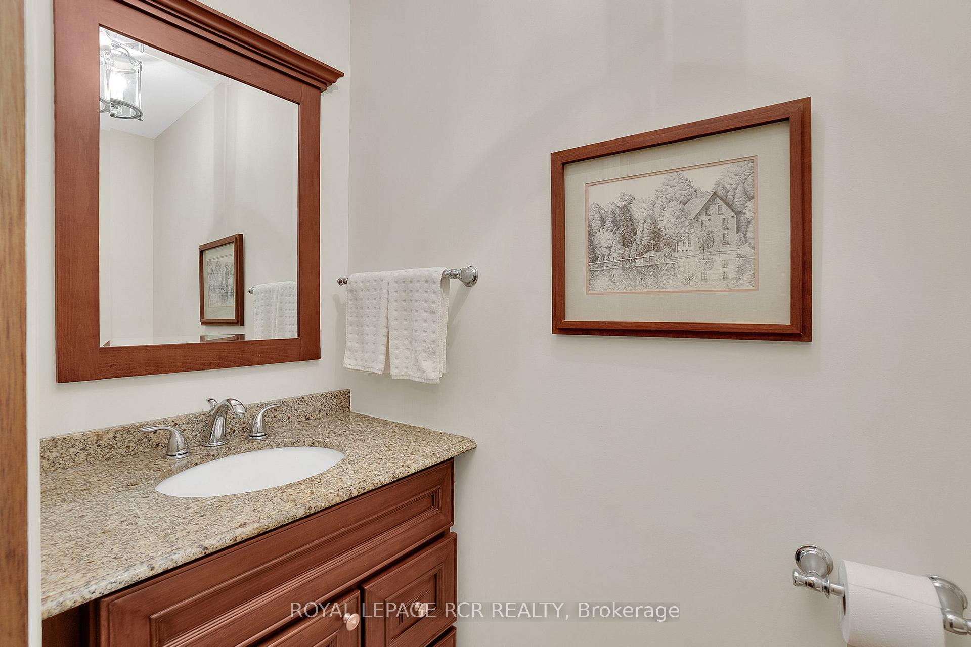 Photo 22 of 10989 Halls Lake Side Road, Caledon, Palgrave — HOMEH