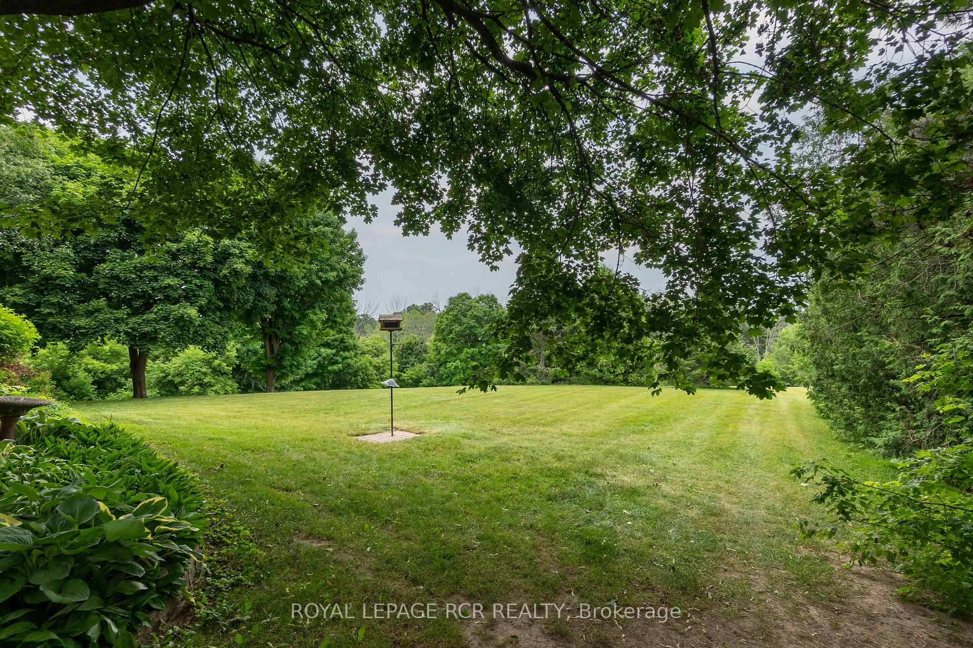 Photo 37 of 10989 Halls Lake Side Road, Caledon, Palgrave — HOMEH