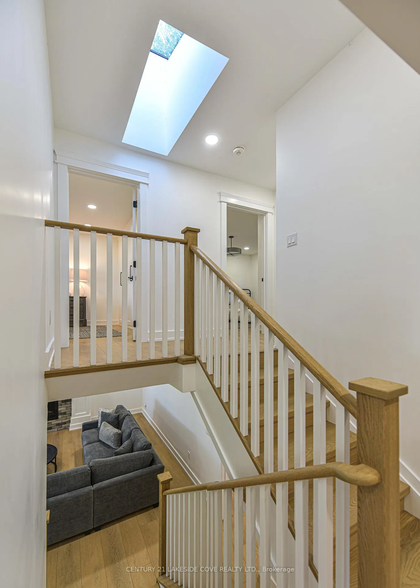 Photo 7 of 6 Thicketwood Place, Ramara, Brechin — HOMEH