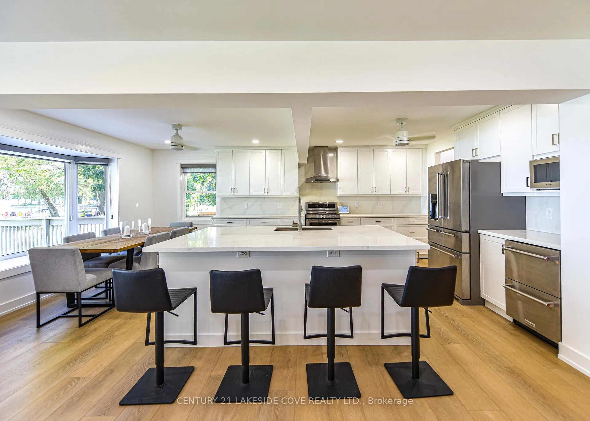 Photo 13 of 6 Thicketwood Place, Ramara, Brechin — HOMEH