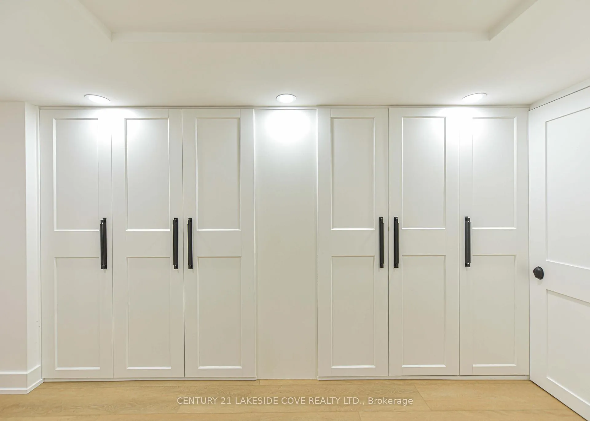 Photo 35 of 6 Thicketwood Place, Ramara, Brechin — HOMEH