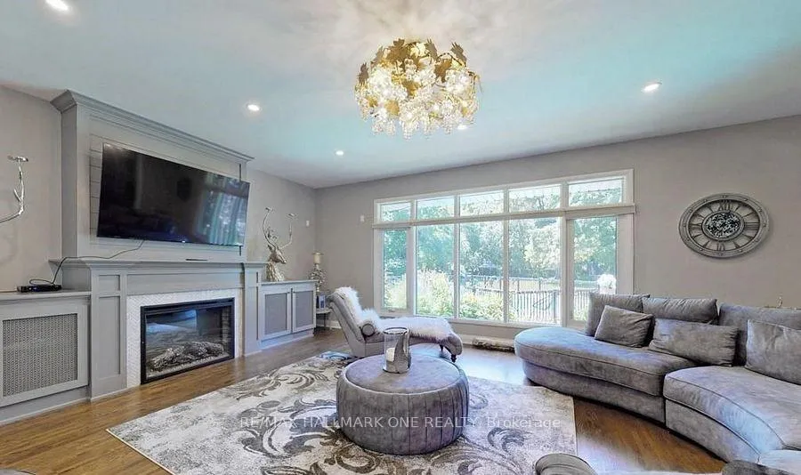Photo 5 of 6077 Corwin Avenue, Niagara Falls, Dorchester — HOMEH