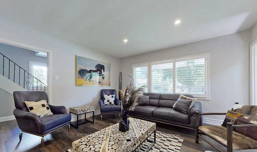 Photo 12 of 6077 Corwin Avenue, Niagara Falls, Dorchester — HOMEH