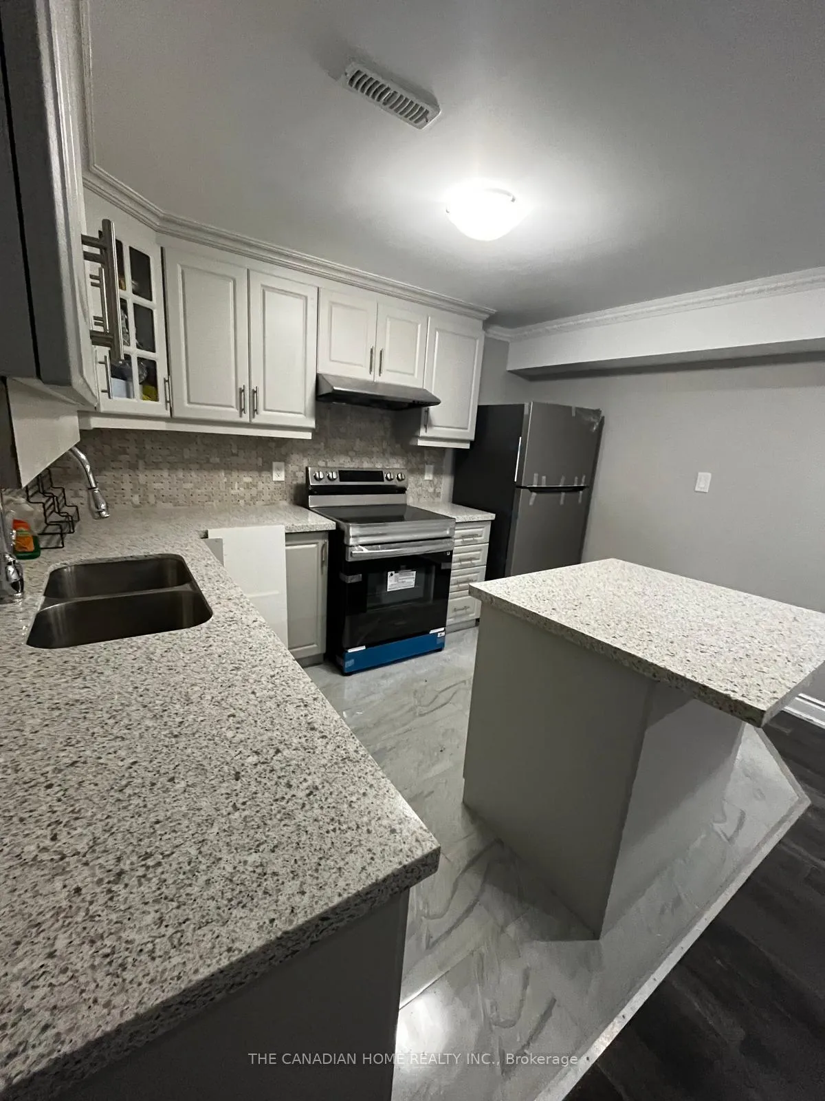 Photo 11 of 482 Pringle Avenue, Milton, Scott — HOMEH