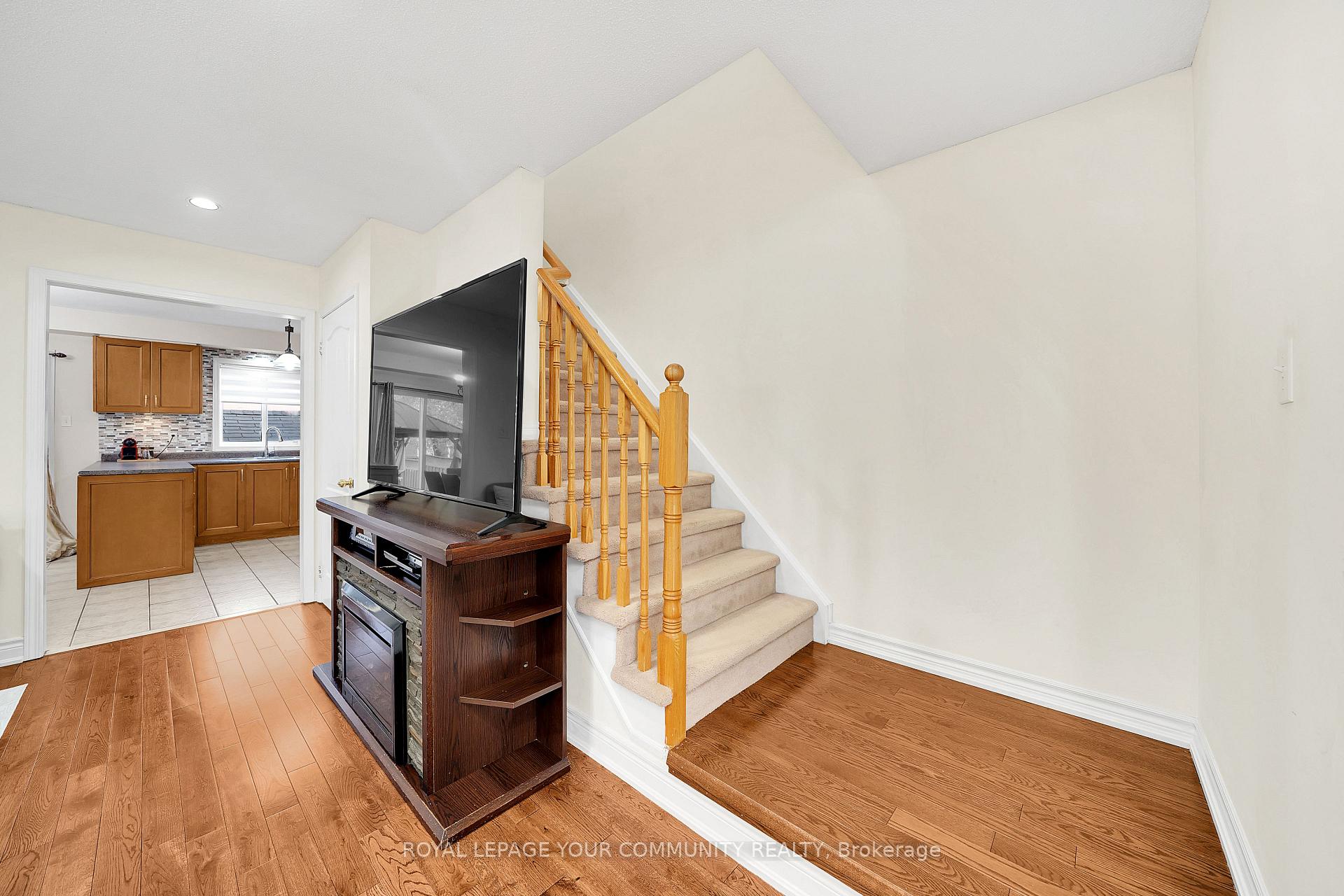 Photo 16 of 170 Tiller Trail, Brampton, Fletcher's Creek Village — HOMEH