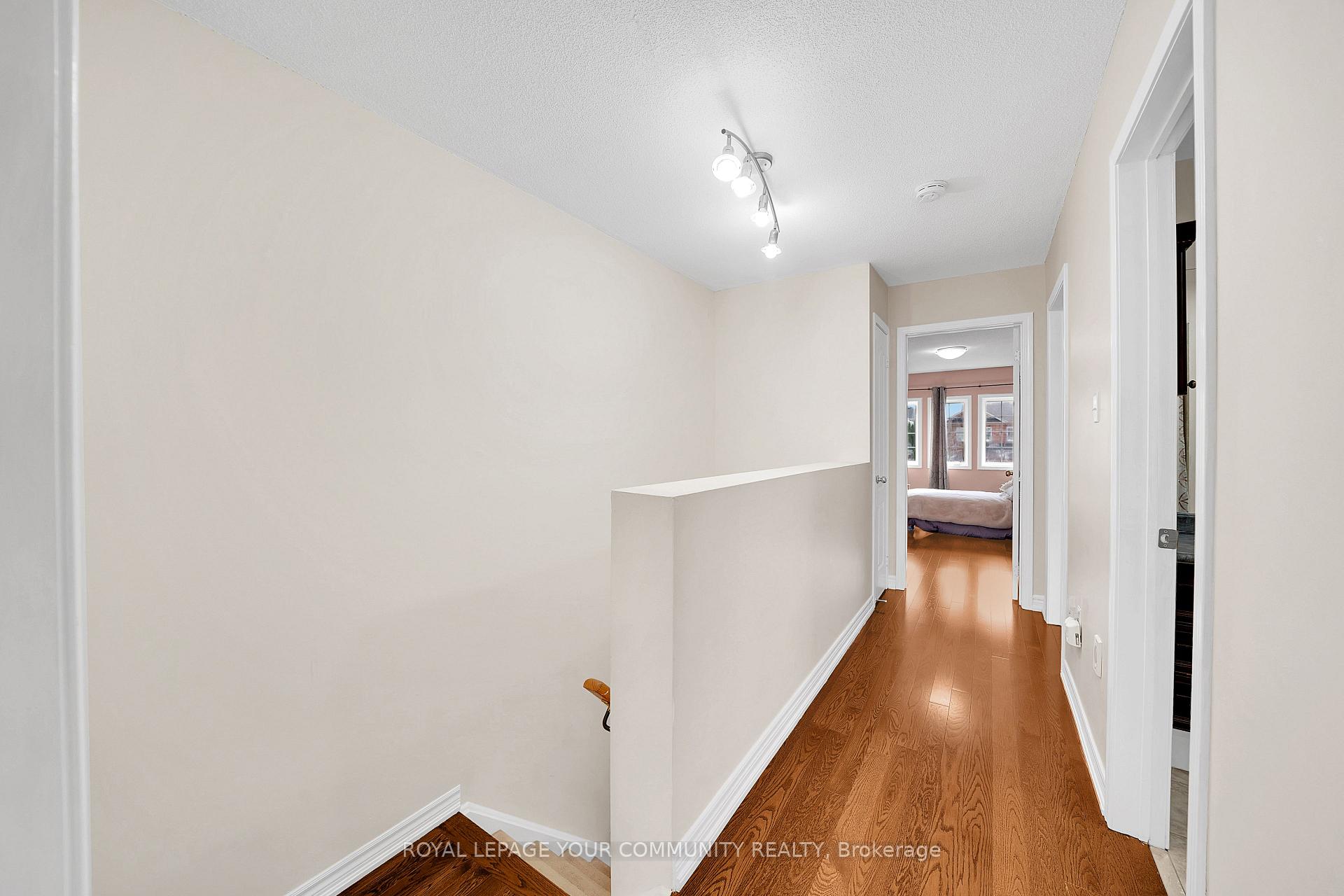 Photo 17 of 170 Tiller Trail, Brampton, Fletcher's Creek Village — HOMEH