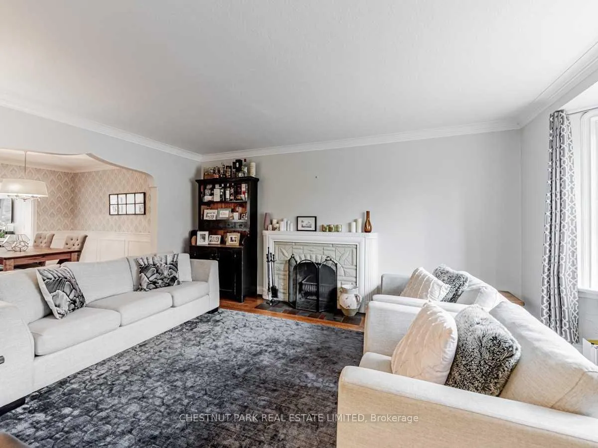 Photo 6 of 29 Glenvale Boulevard, Toronto, Leaside — HOMEH