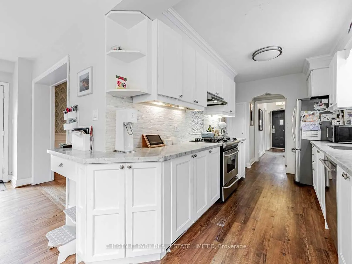 Photo 12 of 29 Glenvale Boulevard, Toronto, Leaside — HOMEH