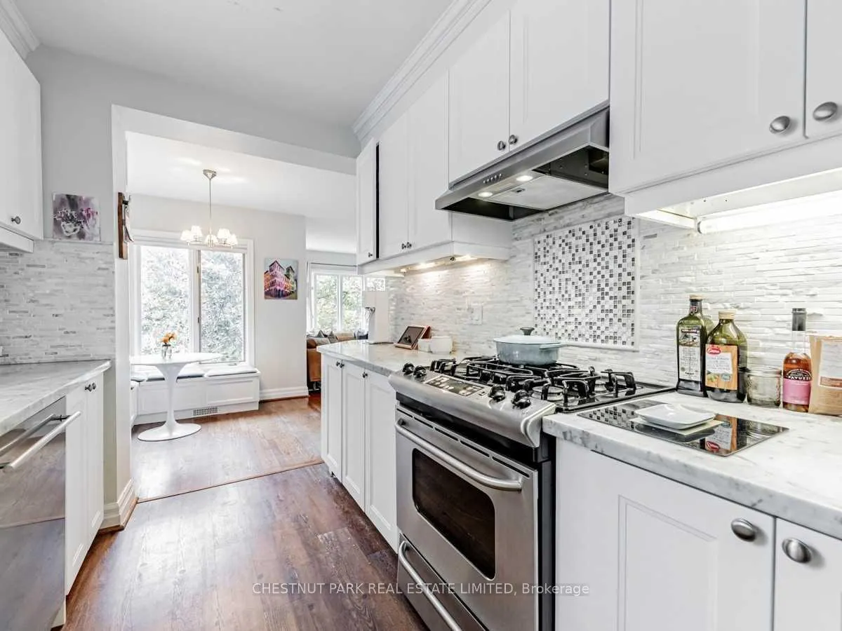 Photo 13 of 29 Glenvale Boulevard, Toronto, Leaside — HOMEH