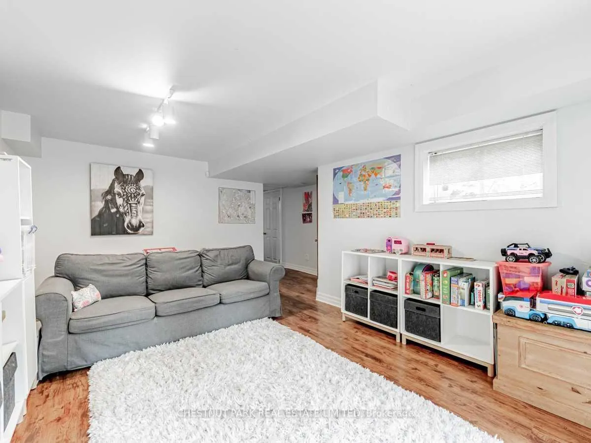 Photo 34 of 29 Glenvale Boulevard, Toronto, Leaside — HOMEH