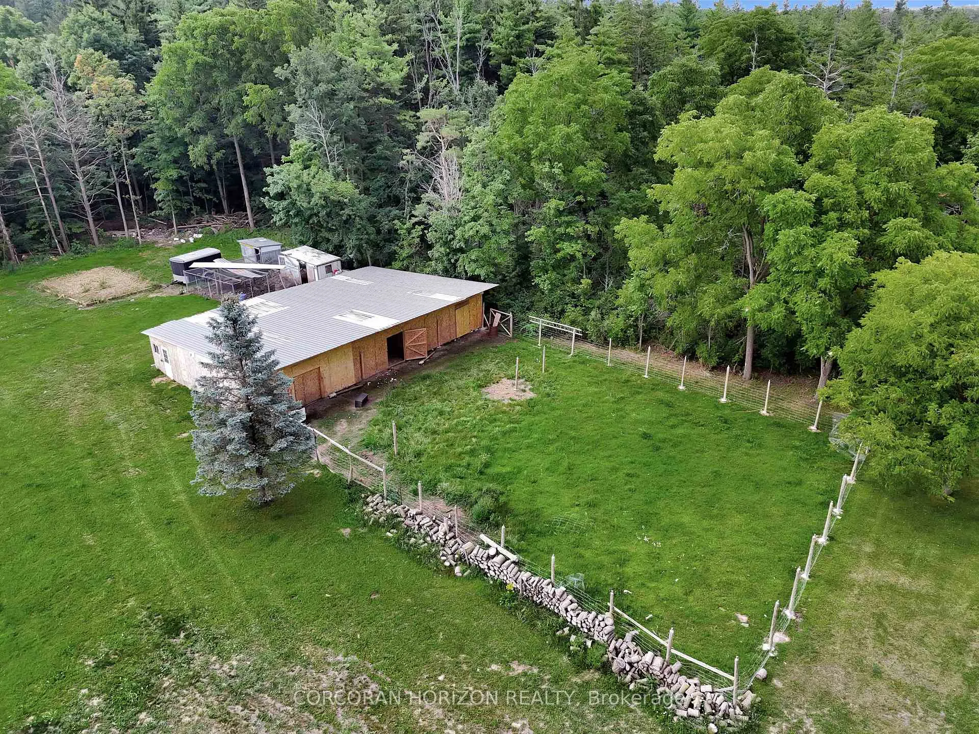 Photo 33 of 1838 Regional Road 97, Hamilton, Rural Flamborough — HOMEH