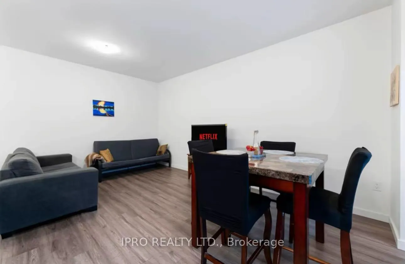 Photo 11 of 150 Athabaska Road, Barrie, Holly — HOMEH