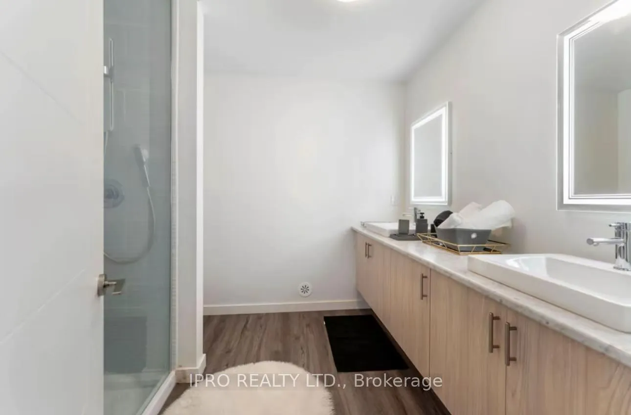 Photo 17 of 150 Athabaska Road, Barrie, Holly — HOMEH