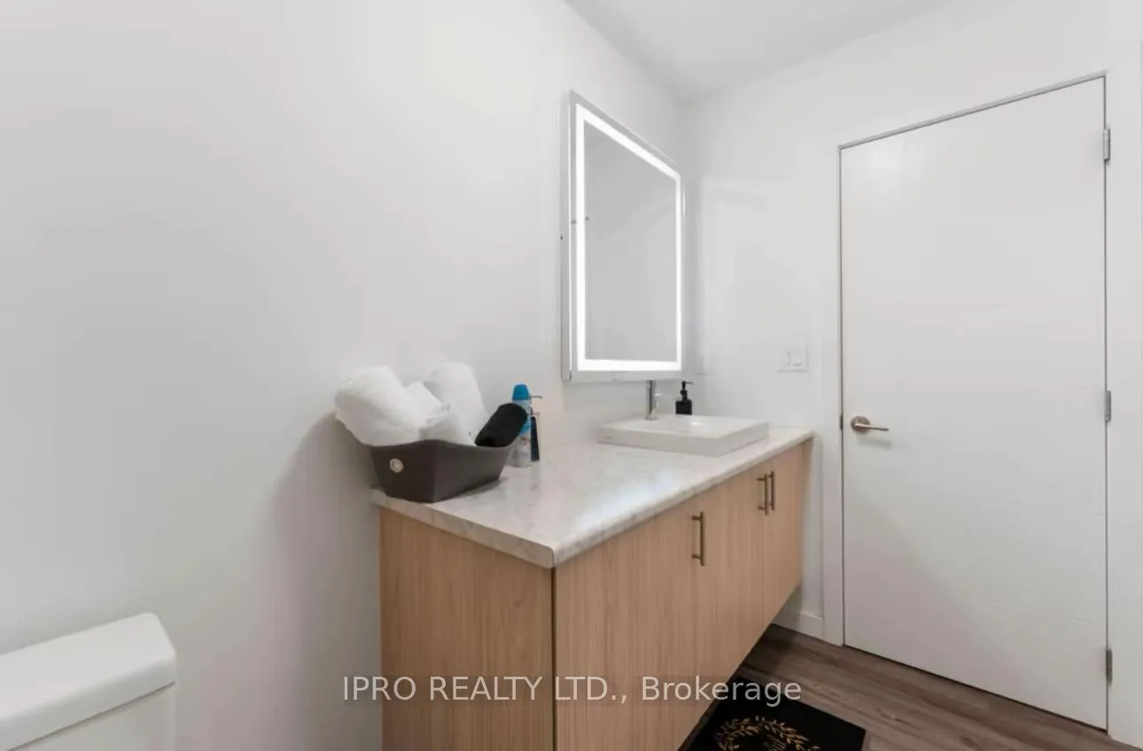 Photo 21 of 150 Athabaska Road, Barrie, Holly — HOMEH