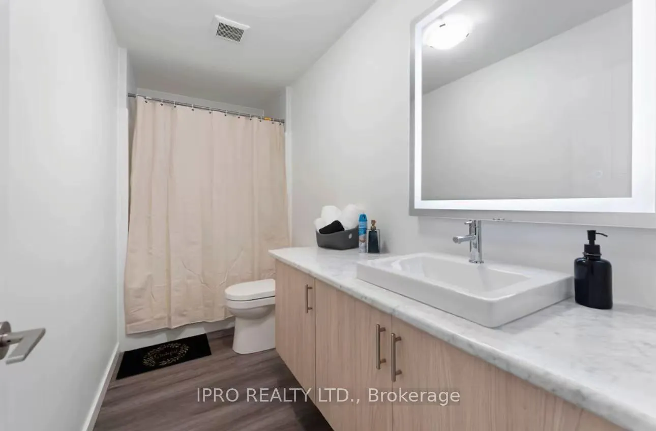 Photo 22 of 150 Athabaska Road, Barrie, Holly — HOMEH