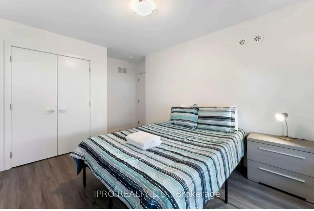 Photo 24 of 150 Athabaska Road, Barrie, Holly — HOMEH