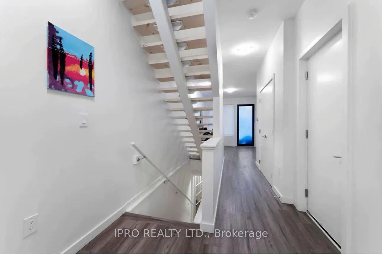 Photo 25 of 150 Athabaska Road, Barrie, Holly — HOMEH