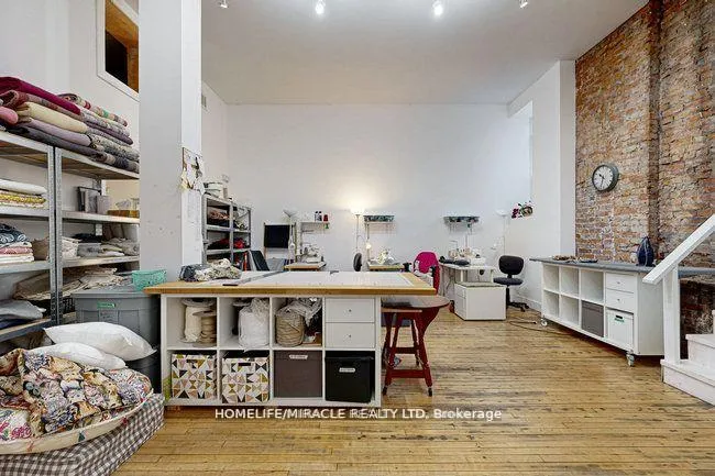 Photo 10 of 807-809 King Street E, Hamilton, Gibson — HOMEH