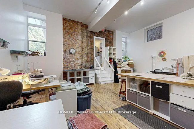 Photo 13 of 807-809 King Street E, Hamilton, Gibson — HOMEH