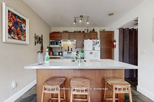 Photo 29 of 807-809 King Street E, Hamilton, Gibson — HOMEH