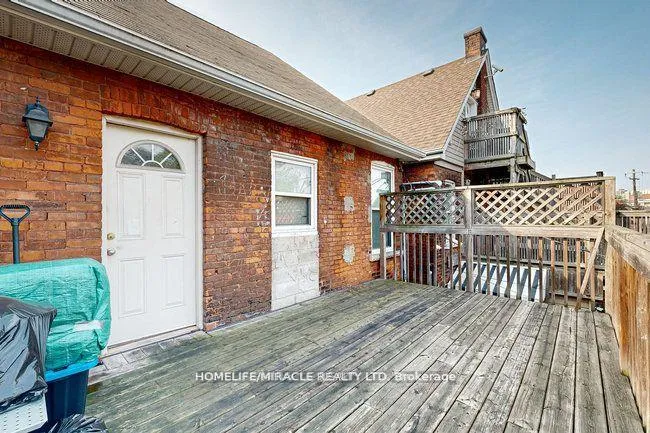 Photo 34 of 807-809 King Street E, Hamilton, Gibson — HOMEH