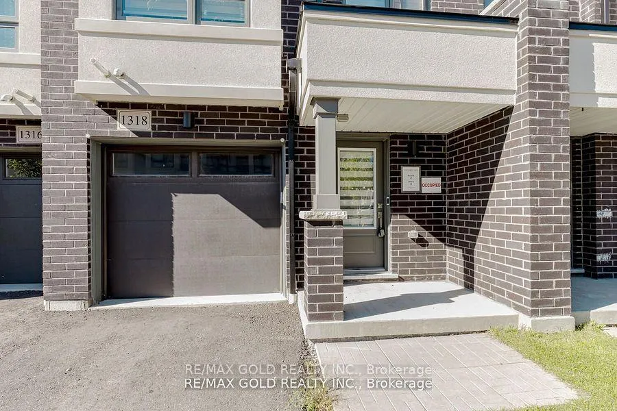 Photo 3 of 1318 Bradenton Path, Oshawa, Eastdale — HOMEH