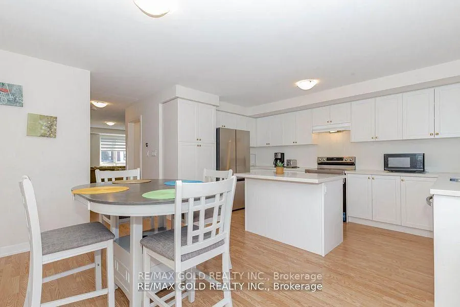 Photo 18 of 1318 Bradenton Path, Oshawa, Eastdale — HOMEH