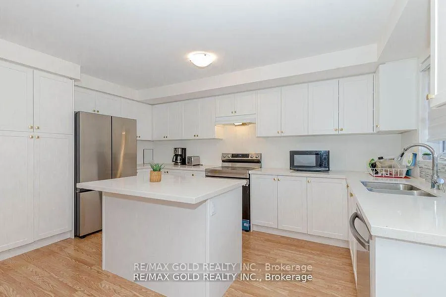 Photo 19 of 1318 Bradenton Path, Oshawa, Eastdale — HOMEH