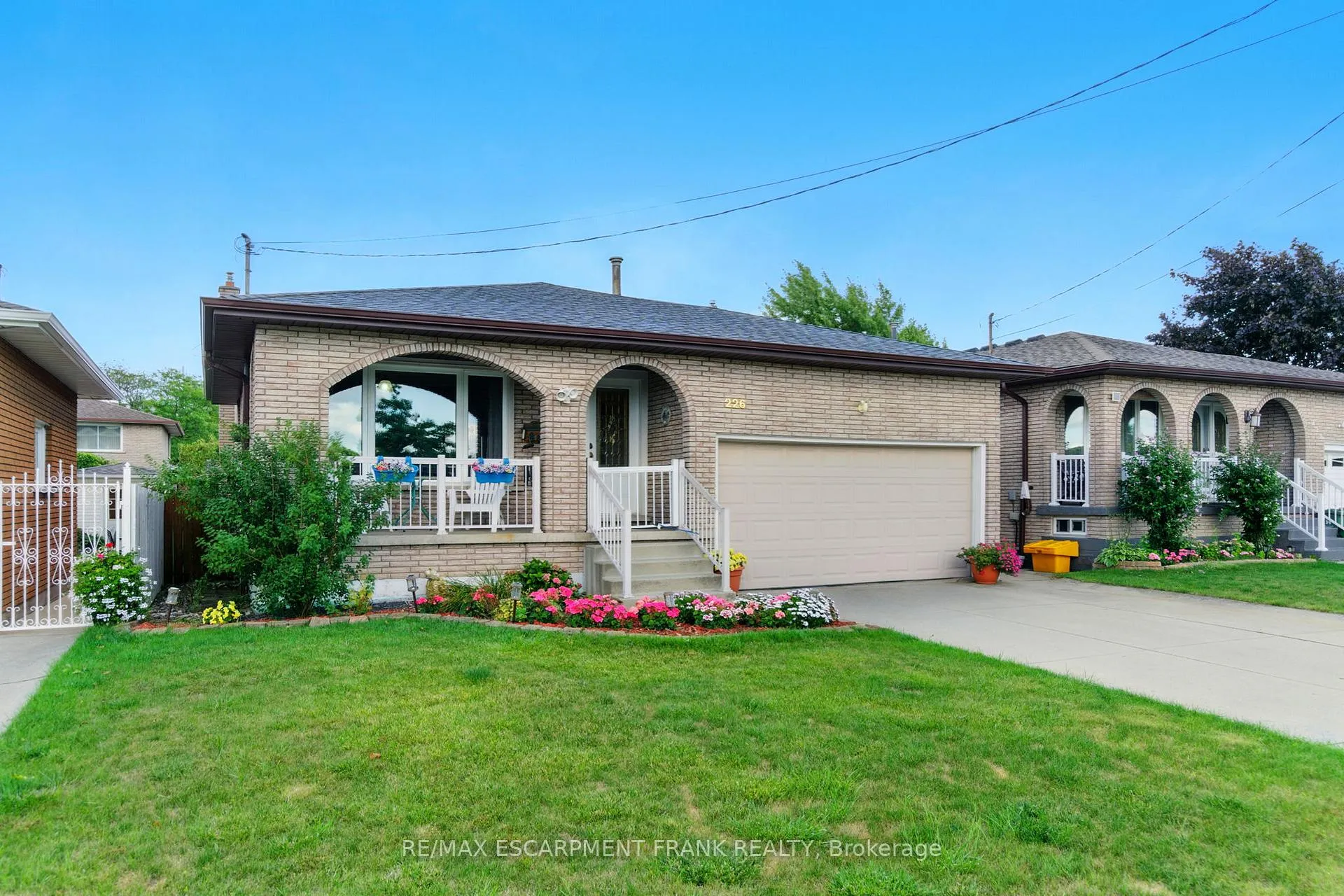 Photo 4 of 226 Carson Drive, Hamilton, Lisgar — HOMEH